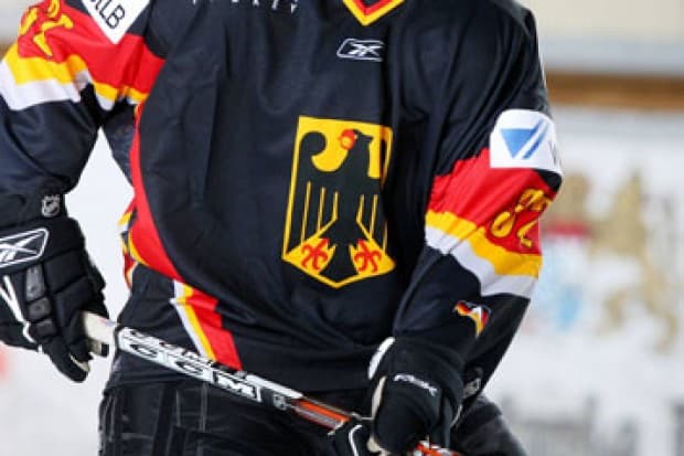 ERC- Neuzugang Tobias Draxinger wurde von Bundestrainer Uwe Krupp ins Sommercamp nach Füssen eingeladen.   Foto: citypress