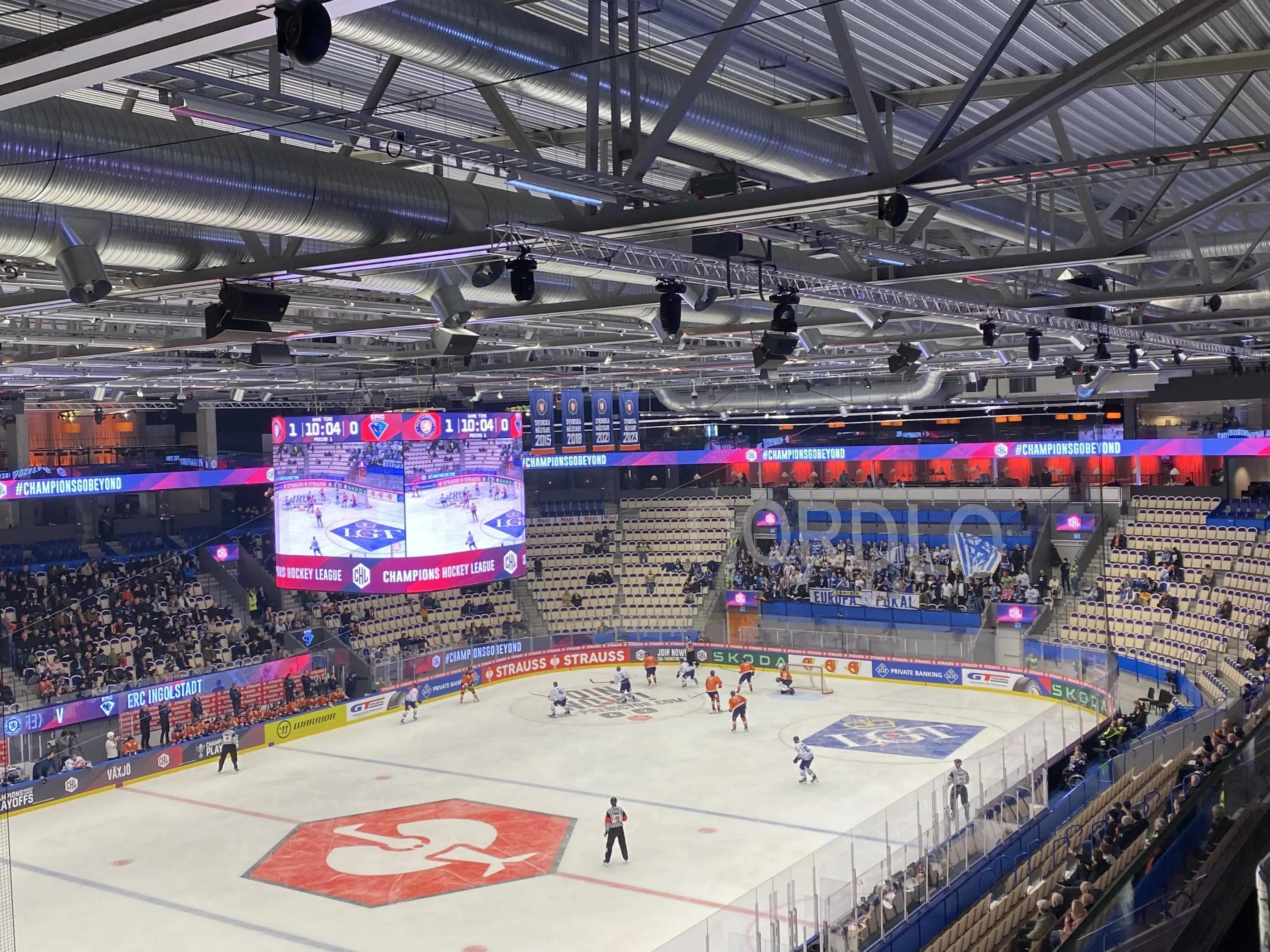 Die Panther-Fans gaben in der Vida-Arena den Ton an.
