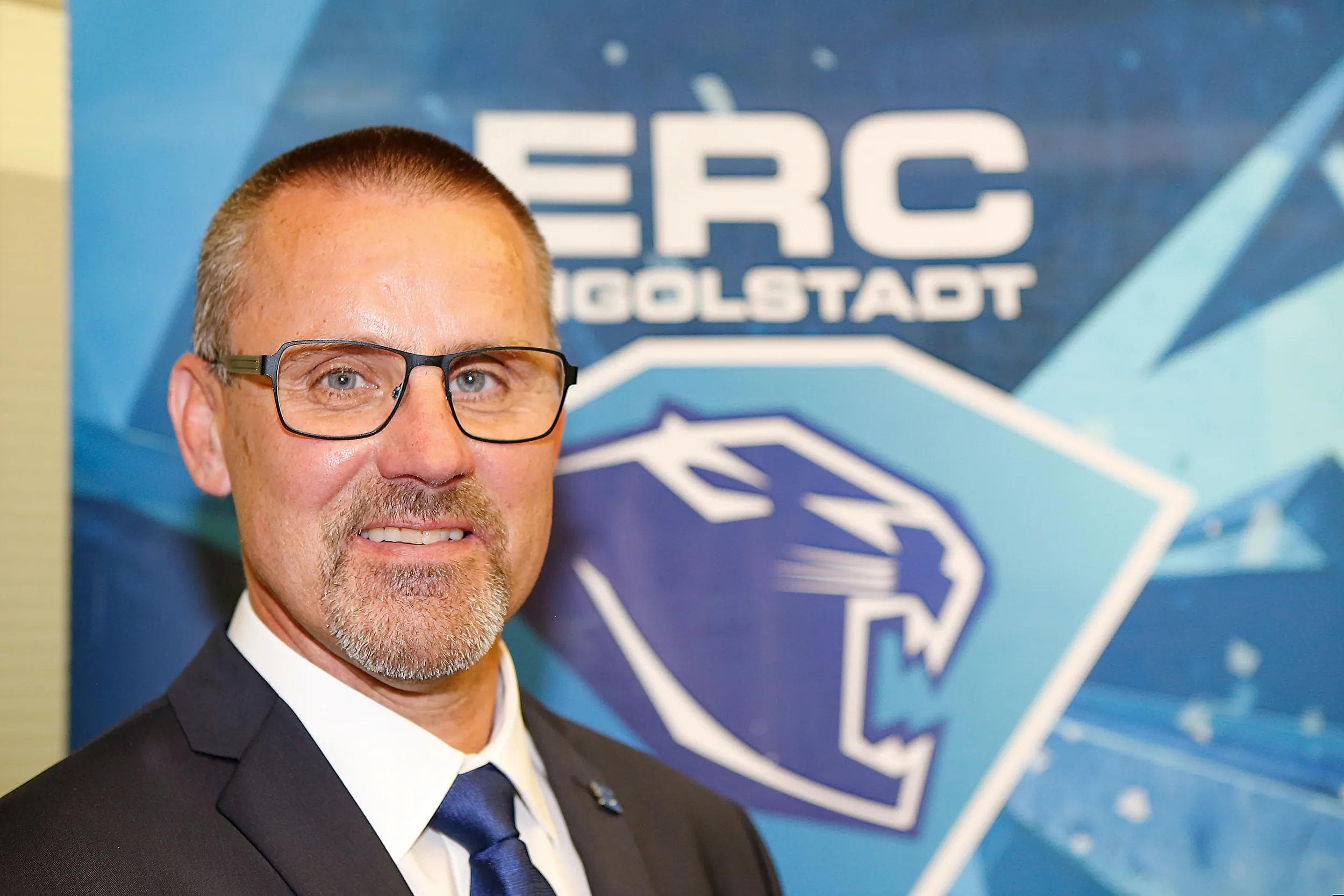 Tommy Samuelsson setzt seine Arbeit beim ERC bis 2018 fort. Foto: Oliver Strisch / st-foto.de