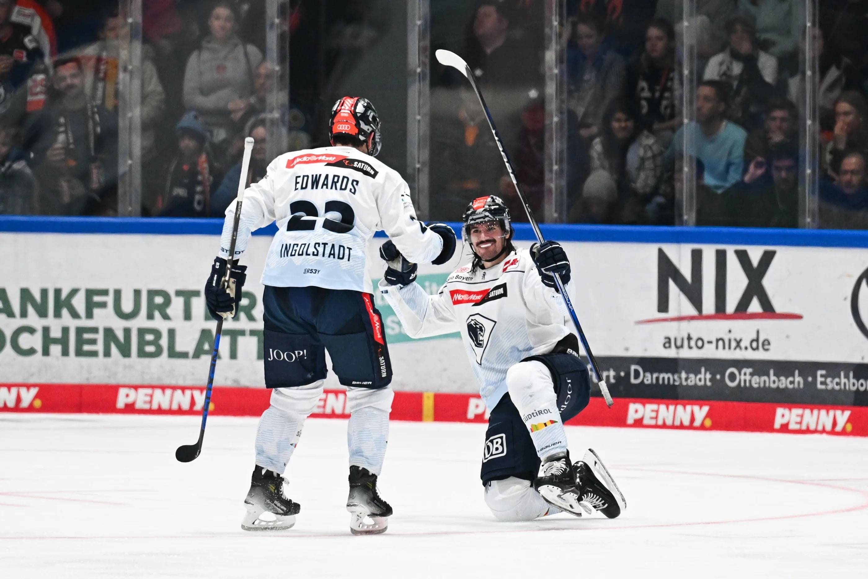 Doppelpack sichert Sieg