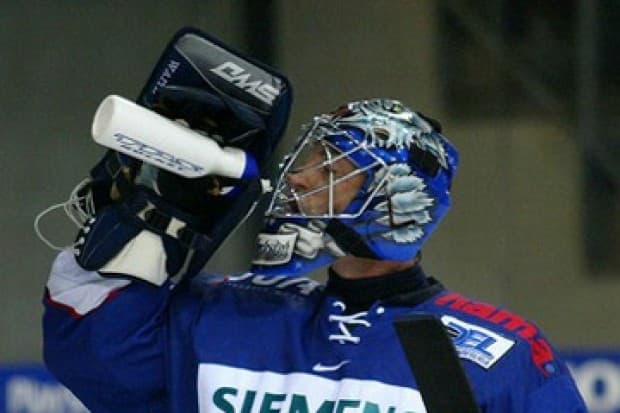 Jimmy Waite am Sonntag beim Spitzenspiel gegen Mannheim gesperrt