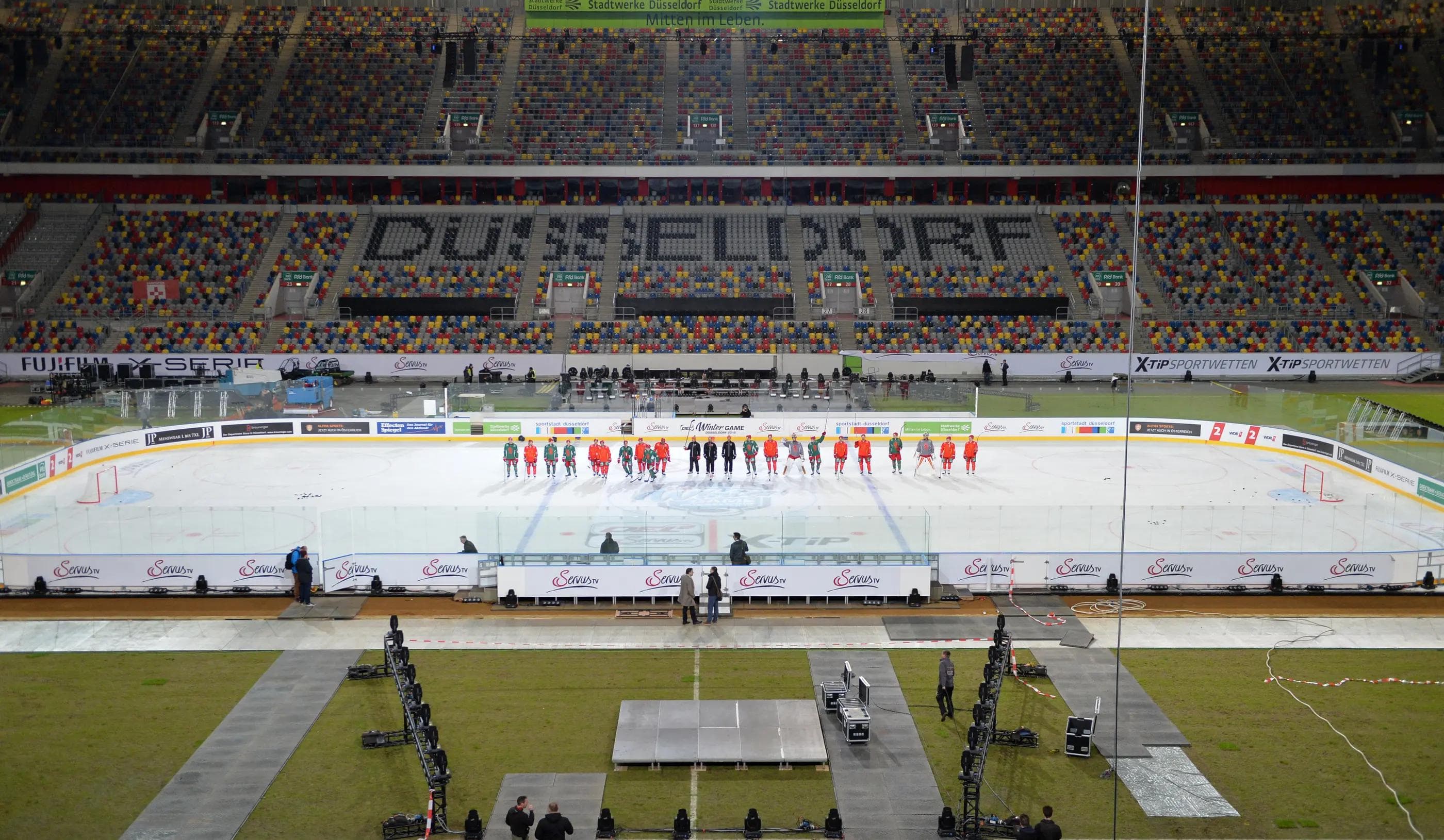 Die DEG hat im Rund des Düsseldorfer Fußballstadions schon trainiert. Heute Nachmittag steigt das DEL Winter Game (live auf ServusTV). Foto: CityPress