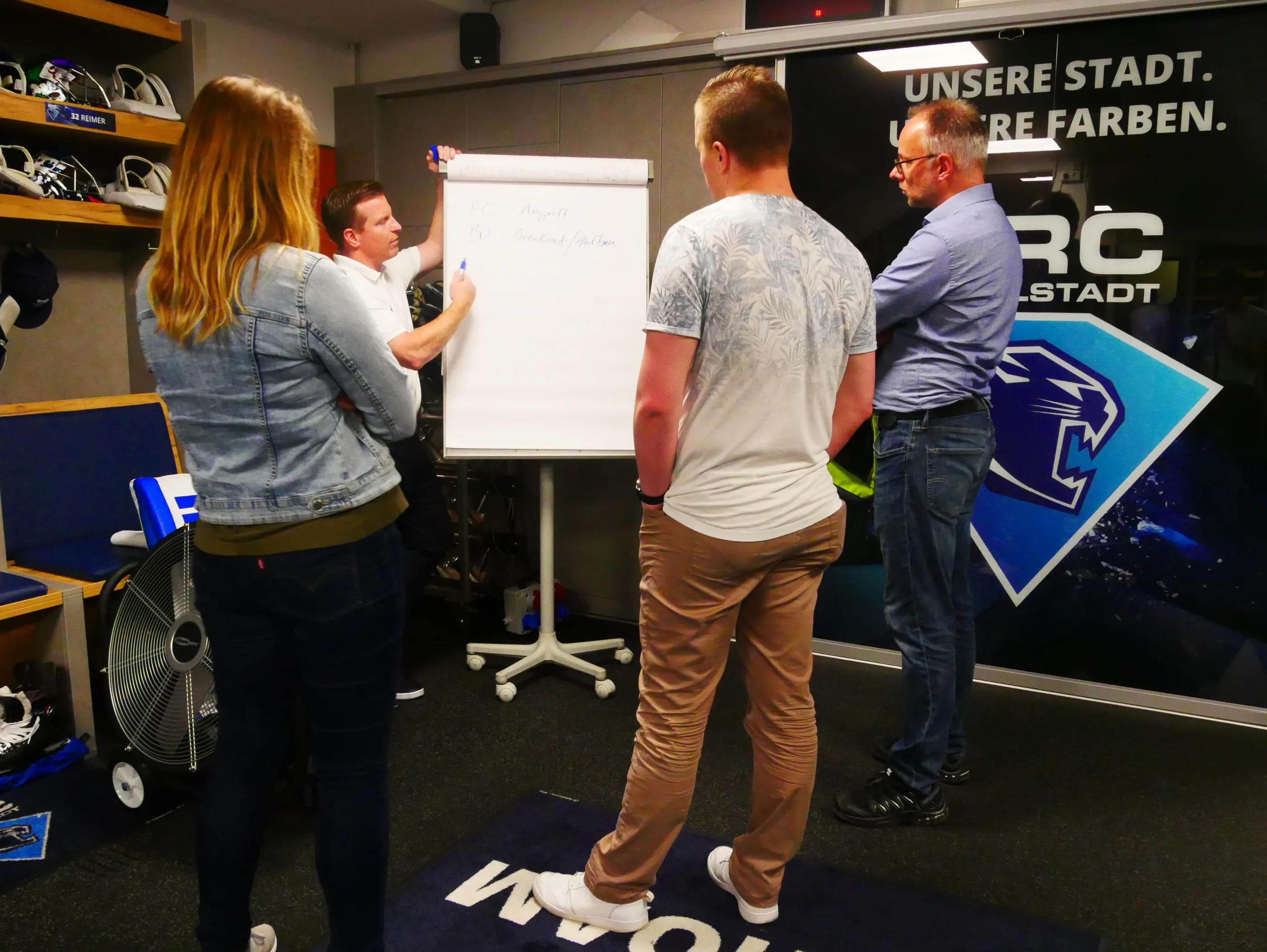 Videoanalyse, Playstation zocken und Bierlieferung