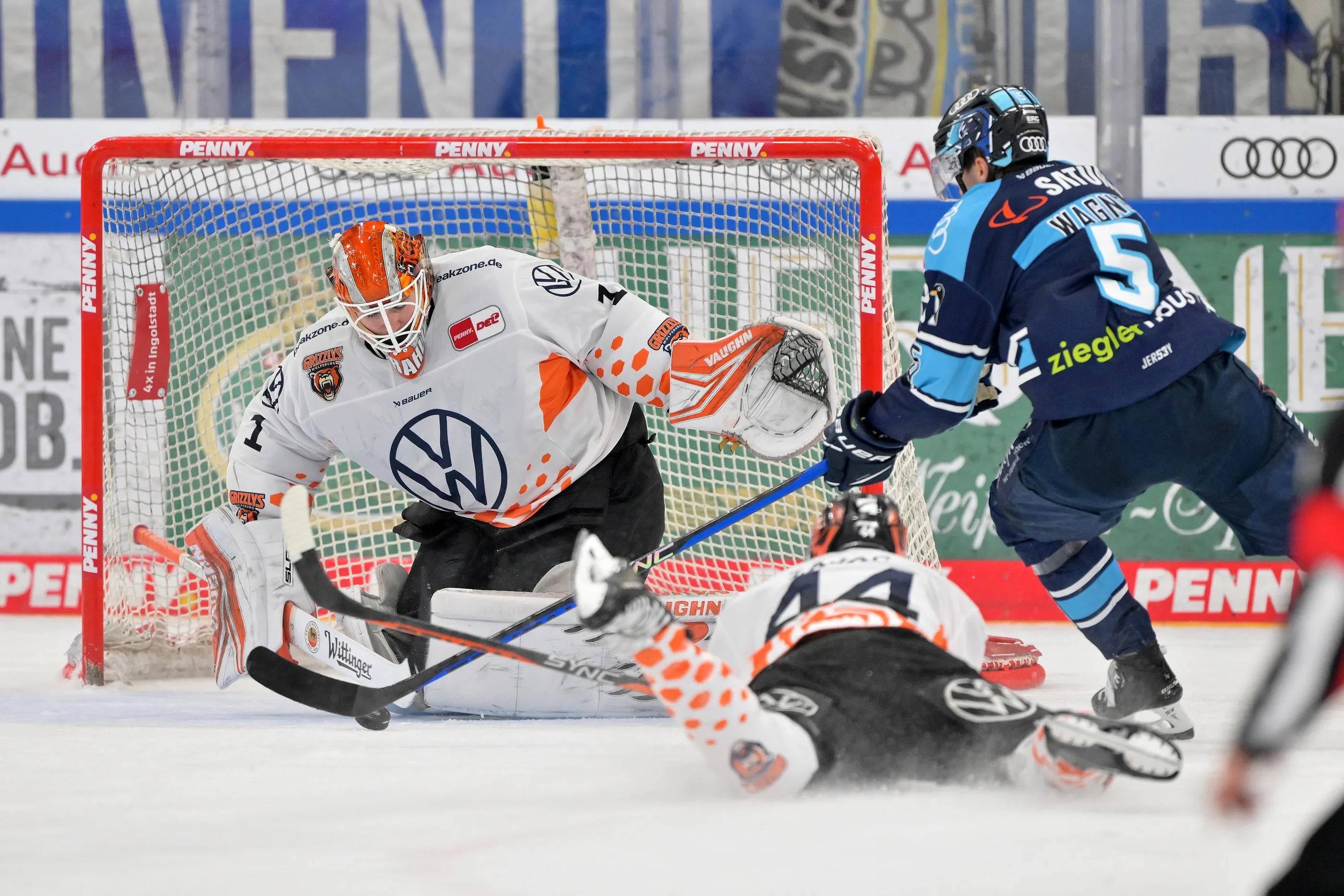 Ein enges und umkämpftes Spiel erwartet die Panther am Mittwoch in Wolfsburg.
Foto: Johannes Traub/JT-Presse.de
