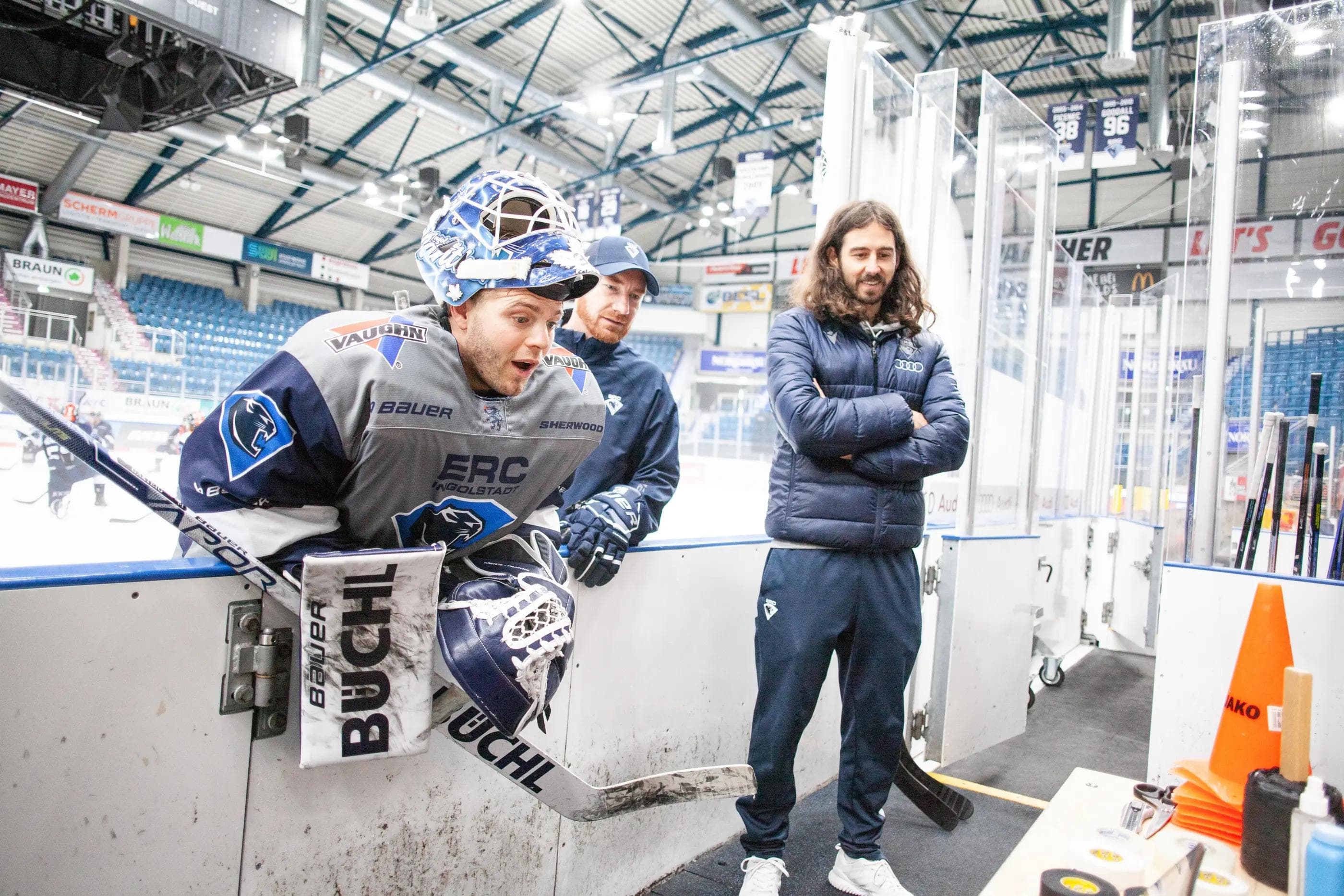 Ein einmaliger Blick hinter die Kulissen mit dem Bildband EISZEIT. 
Foto: Alexander Schuktuew.