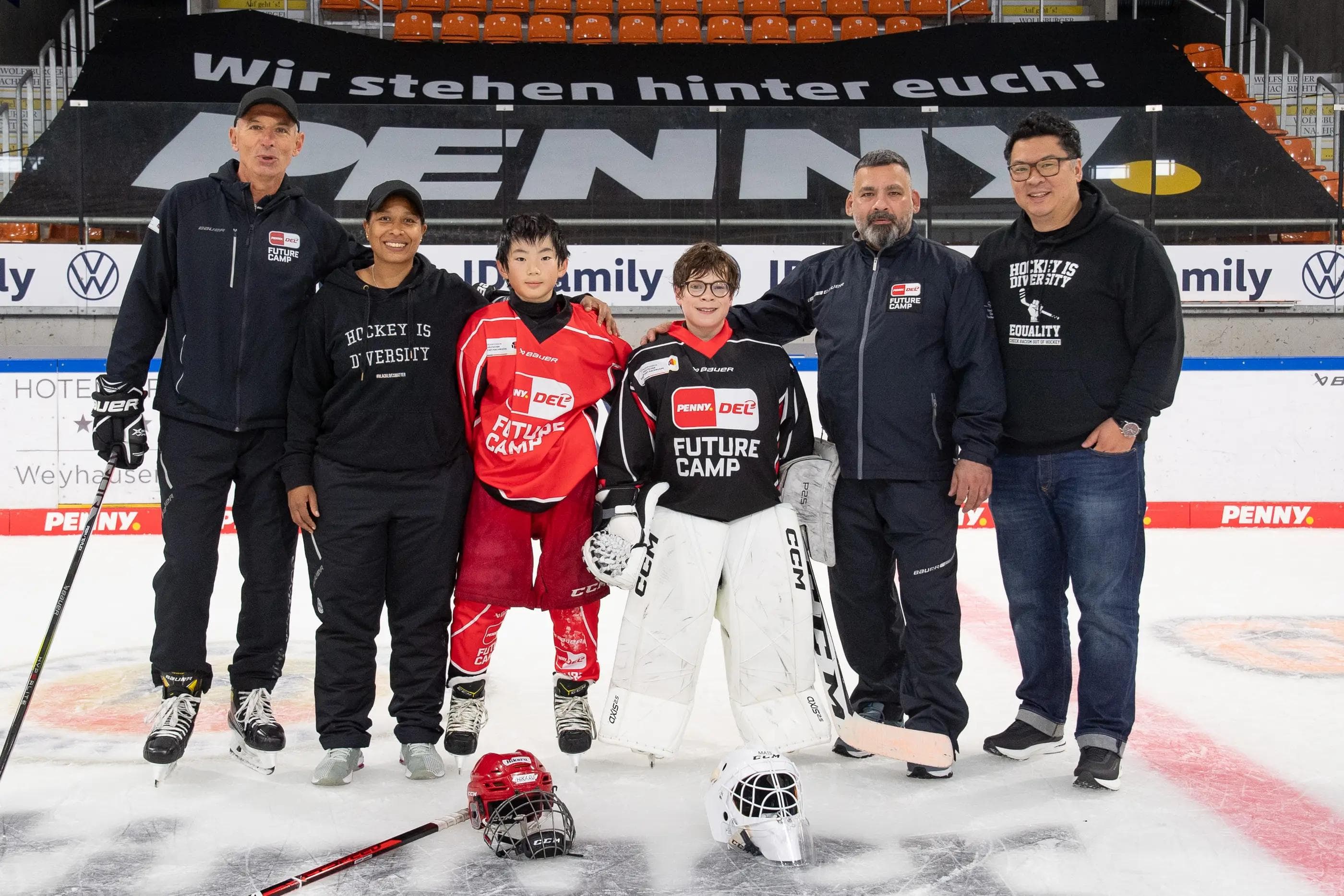 Hockey is Diversity beim DEL Future Camp.
Foto: PENNY DEL
