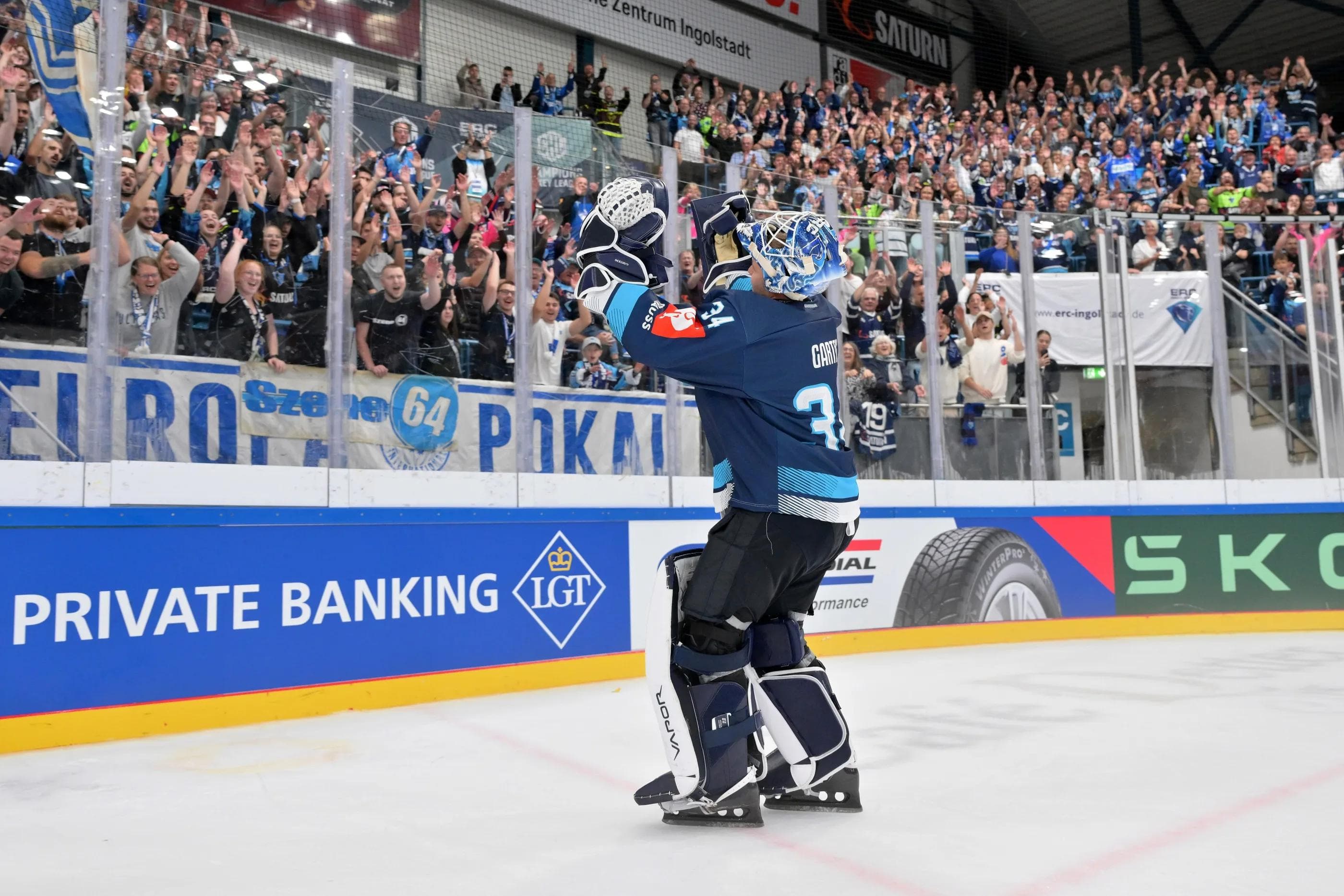 Die Panther um Michael Garteig wollen in den beiden CHL-Heimspielen den Achtelfinal-Einzug feiern.
Foto: Johannes Traub/JT-Presse.de