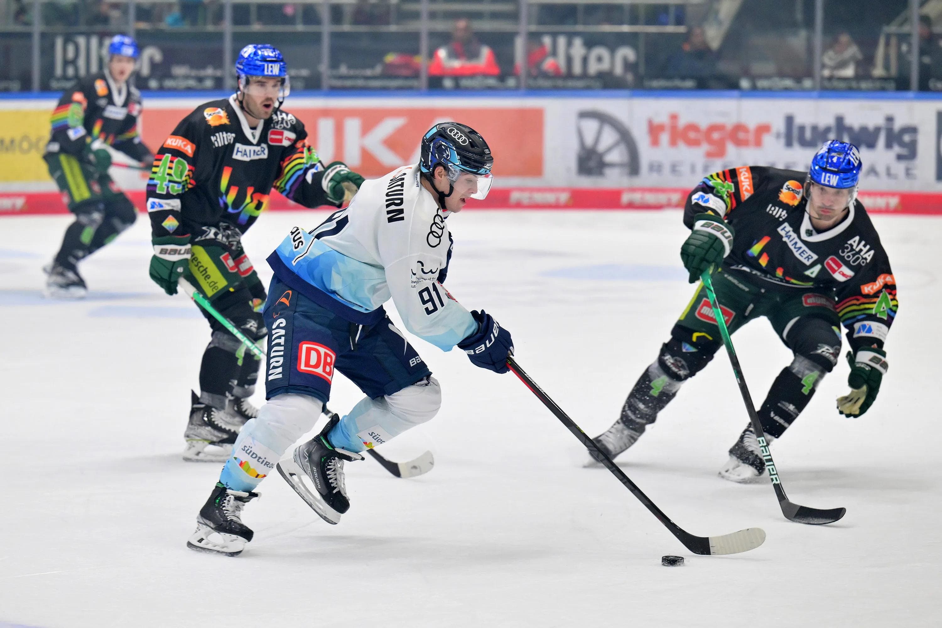 Vor drei Wochen feierte Ty Ronning in Augsburg mit einem Tor und einer Vorlage ein gelungenes DEL-Debüt.
Foto: Johannes Traub/JT-Presse.de