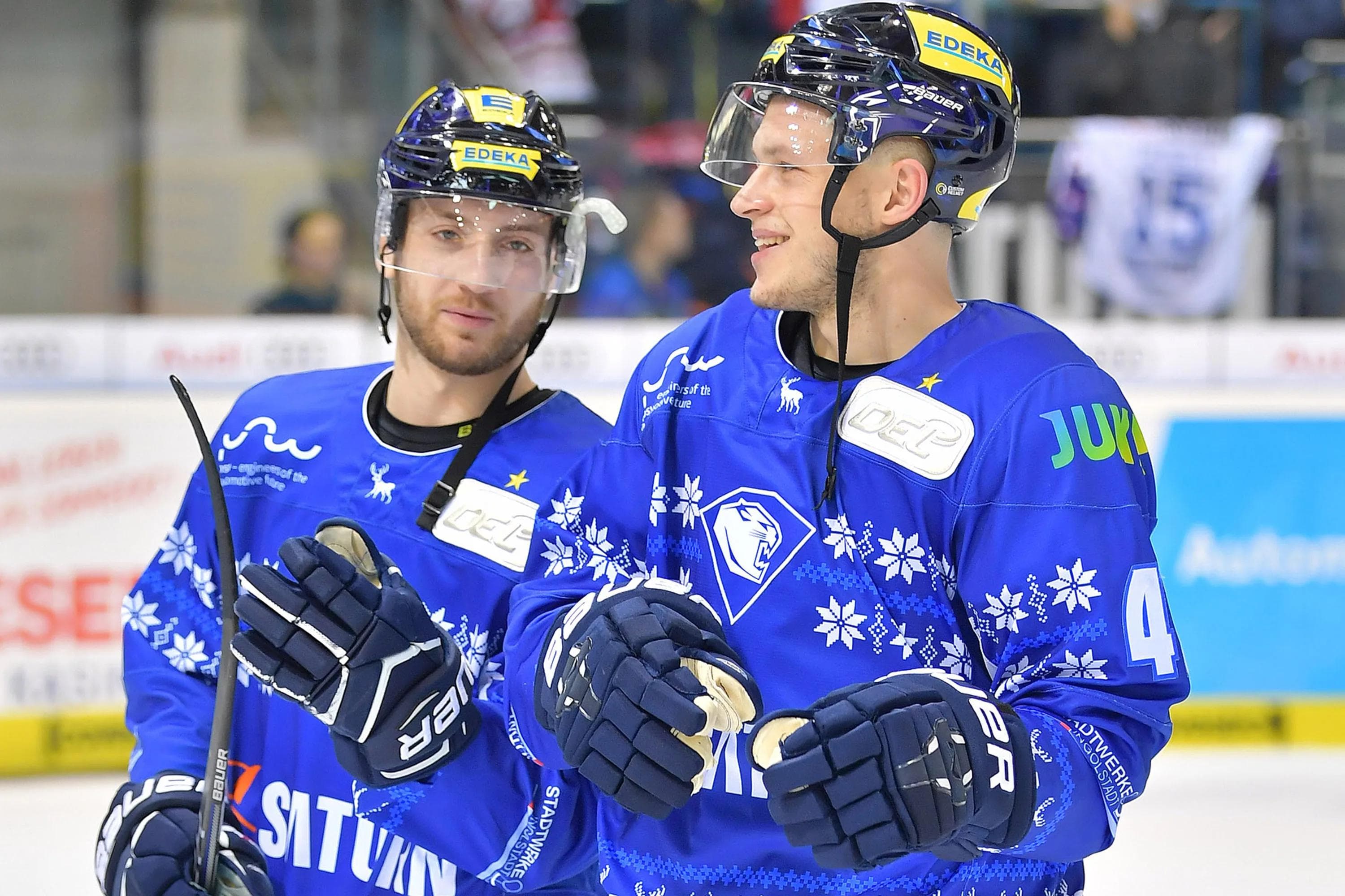 Vorweihnachtliches Derby: Der ERC hat morgen die Straubing Tigers zu Gast.
Foto: Johannes TRAUB / JT-Presse.de