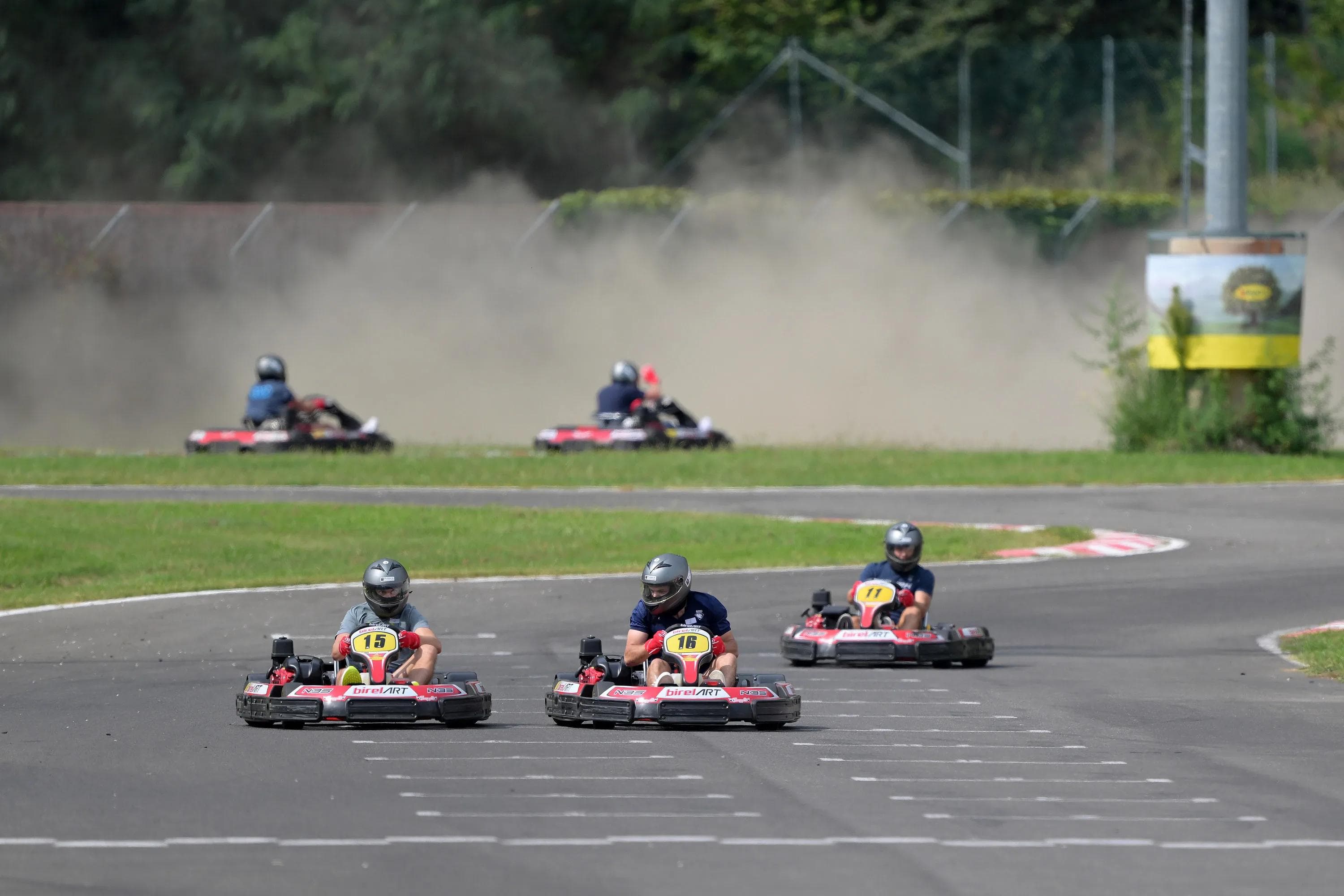 Spektakuläre Manöver beim AUDI ERC GoKart Cup. Foto: Johannes Traub/JT-Presse.de