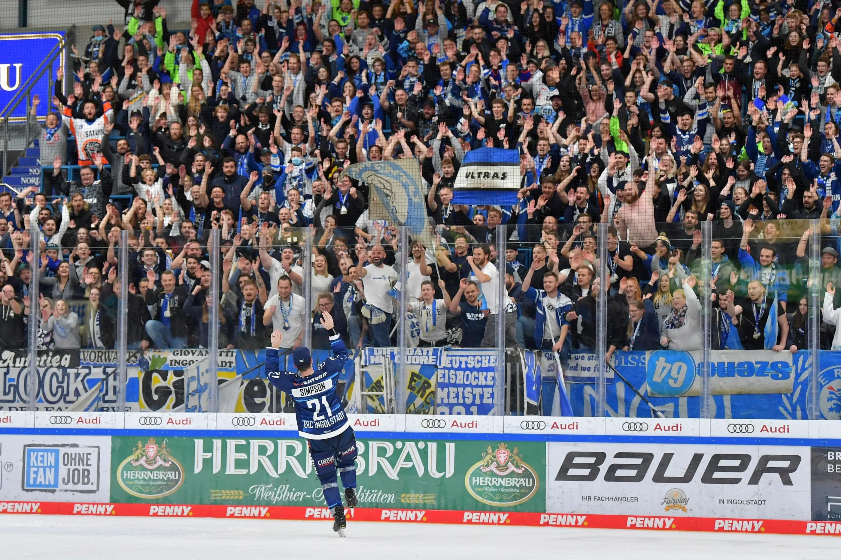 Der PENNY Unsung Hero Award geht in dieser Saison an die Fans. DANKE!