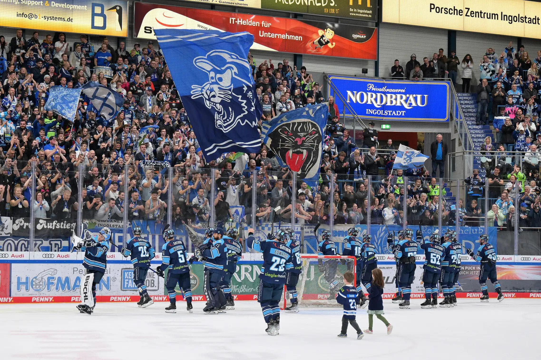 Gemeinsam den nächsten Sieg einfahren ist erneut das Motto beim heutigen Heimspiel.
Foto: Johannes Traub/JT-Presse.de