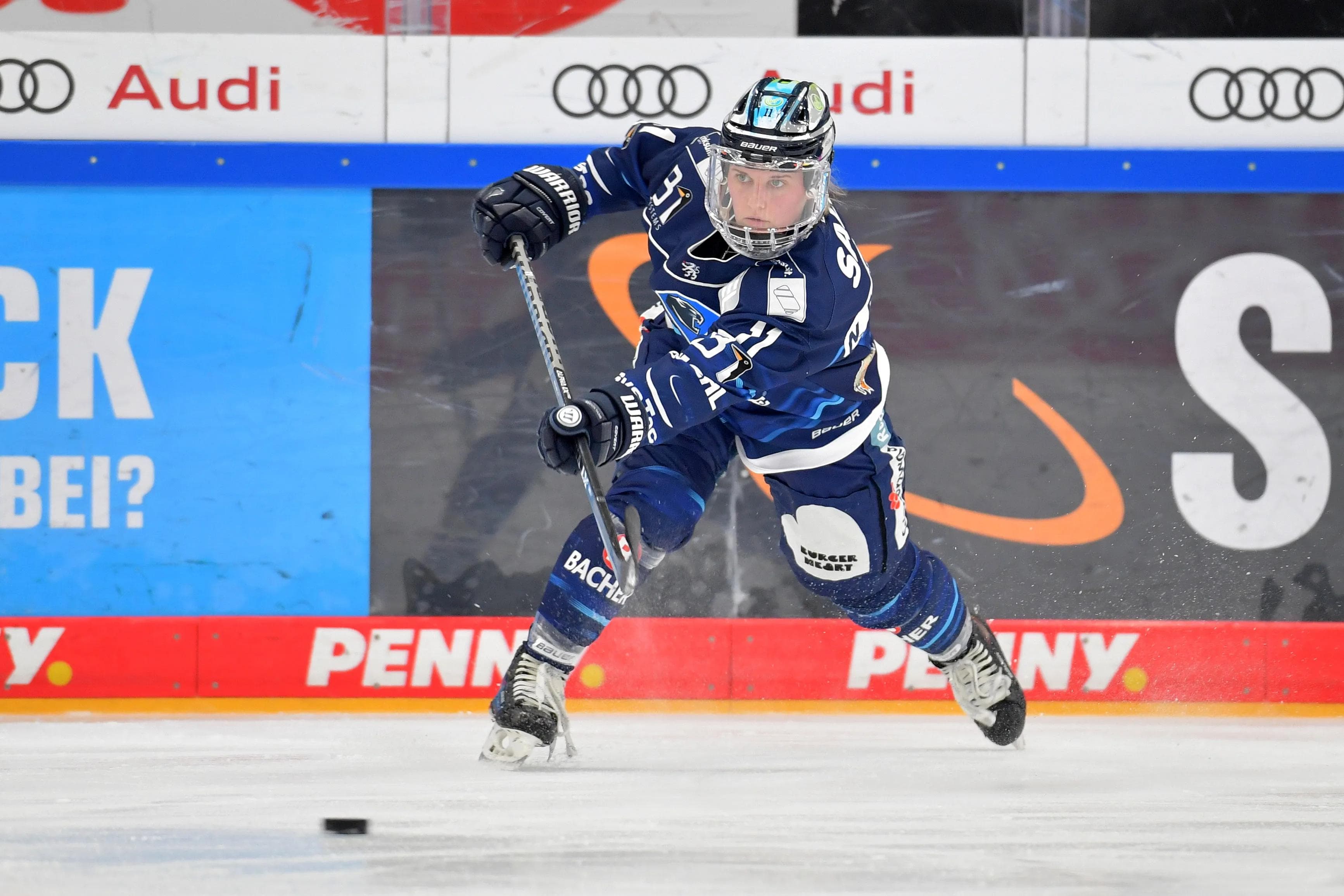 Die Pantherinnen um Nicola Eisenschmid wollen den ersten Meistertitel ihrer Geschichte holen.
Foto: Johannes Traub/JT-Presse.de