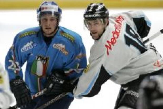 Die Panther schlagen Italien mit 3:1