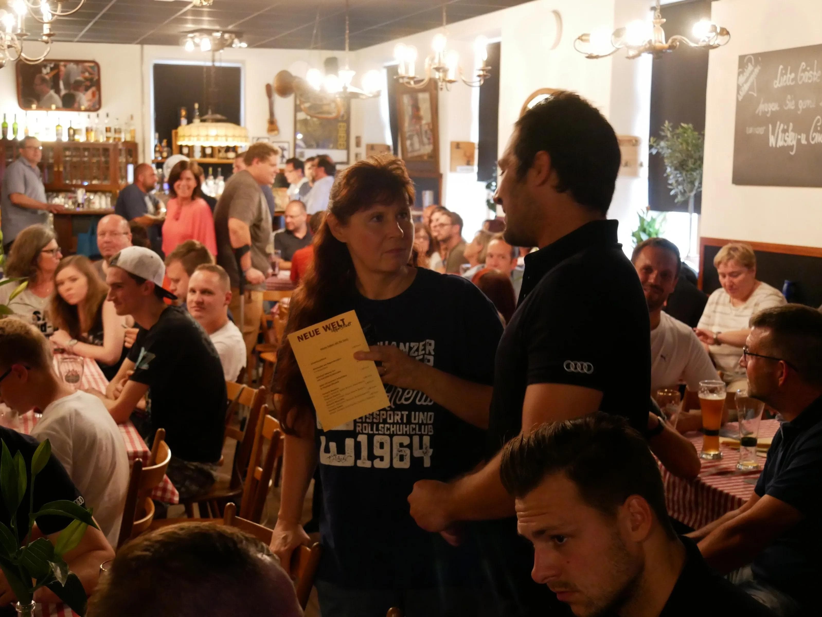 Der nächste Fanstammtisch steigt direkt vor dem Viertelfinalstart.
