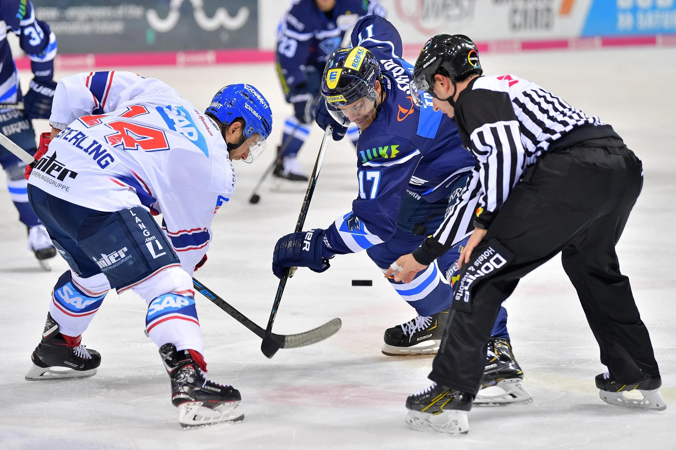 Nach dem Auswärtsspiel in Straubing stehen für den ERC drei Heimspiele an.
Foto: Johannes TRAUB / ST-Foto.de