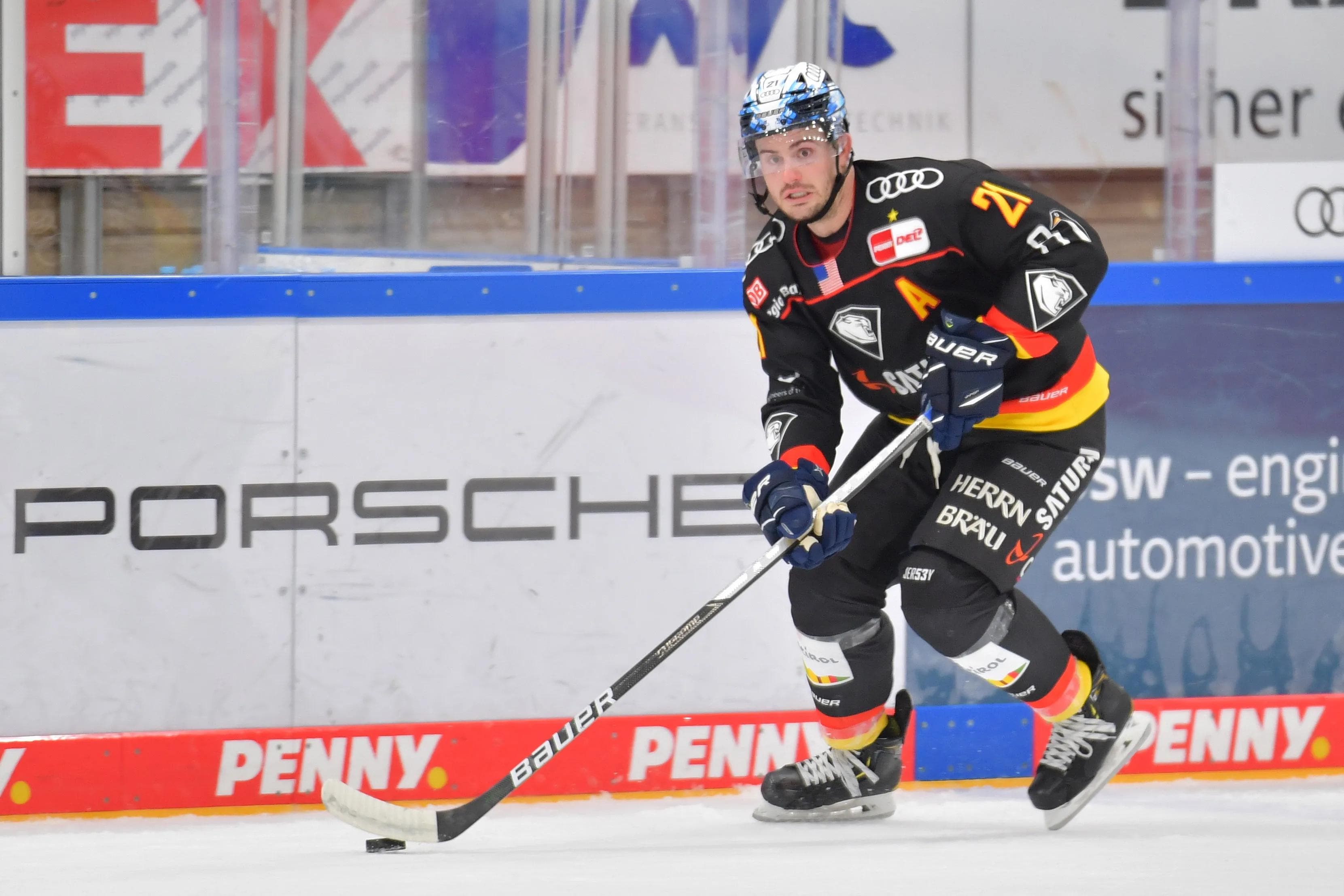 Unter anderem ist in der neuen Auktionsrunde das Jersey von Wayne Simpson erhältlich.
Foto: Johannes Traub/JT-Presse.de