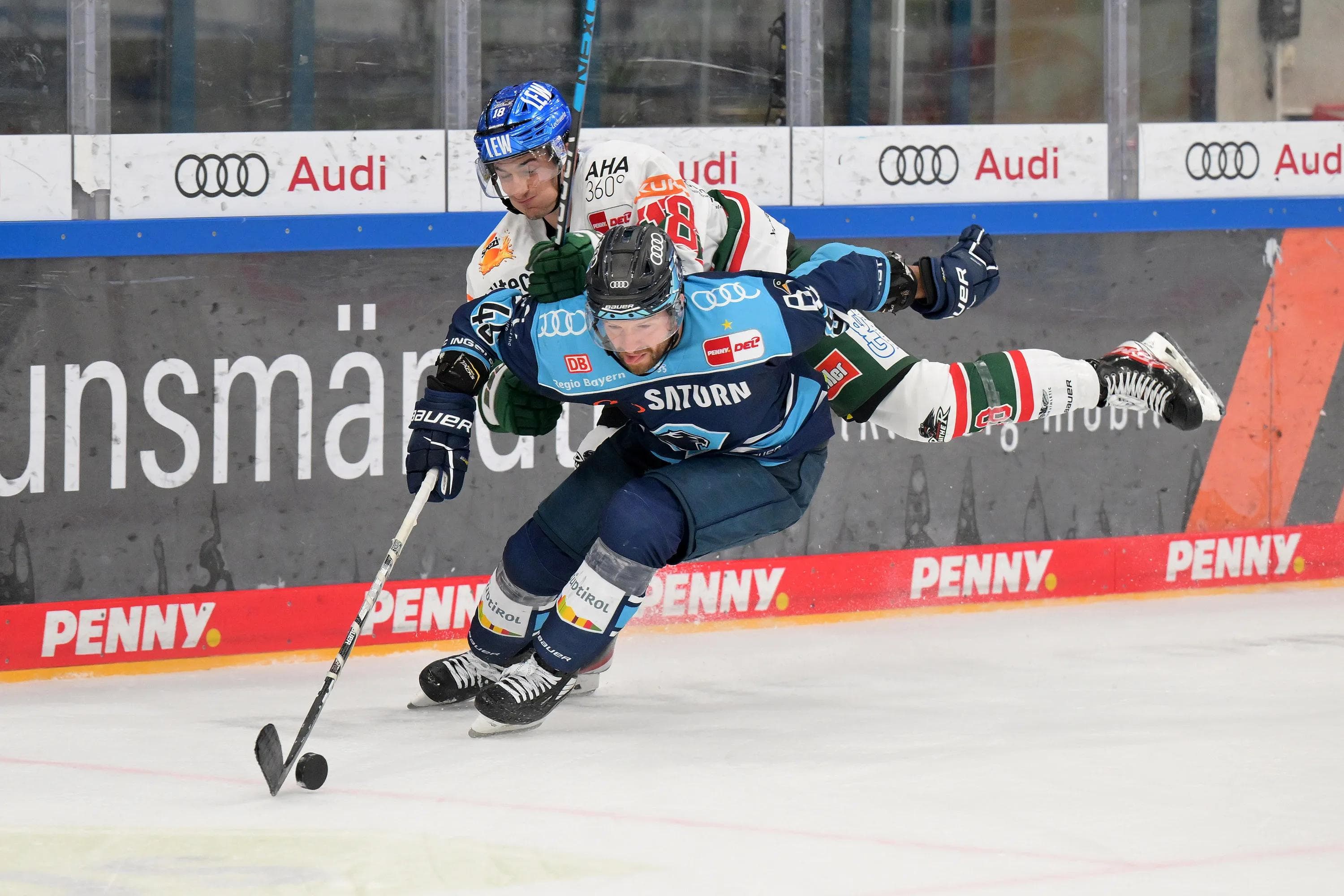 Der ERC will sich Augsburg auch morgen vom Leib halten.
Foto: Johannes Traub/JT-Presse.de