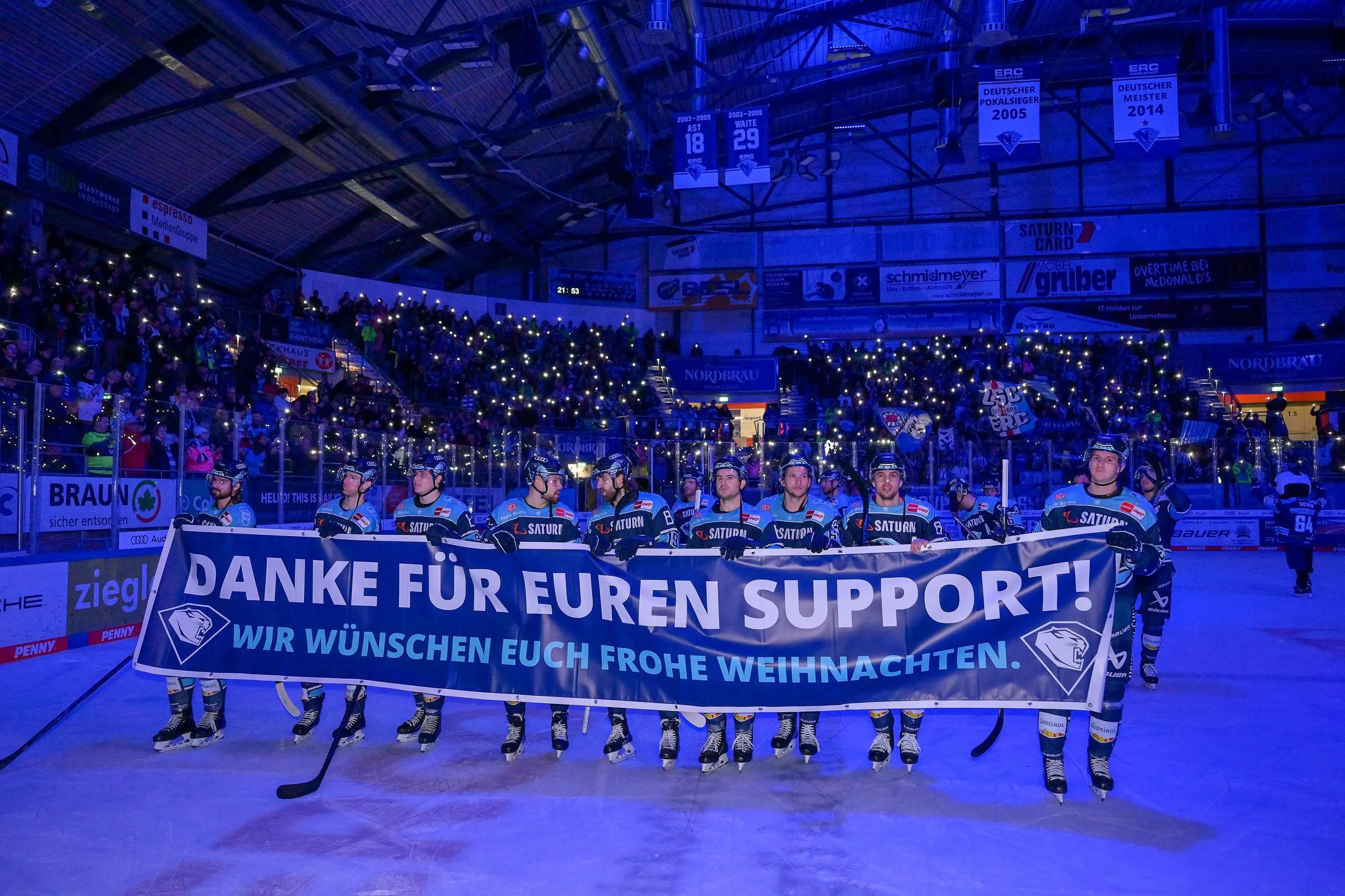 Frohe Weihnachten von den Panthern!
Foto: Johannes Traub/JT-Presse.de