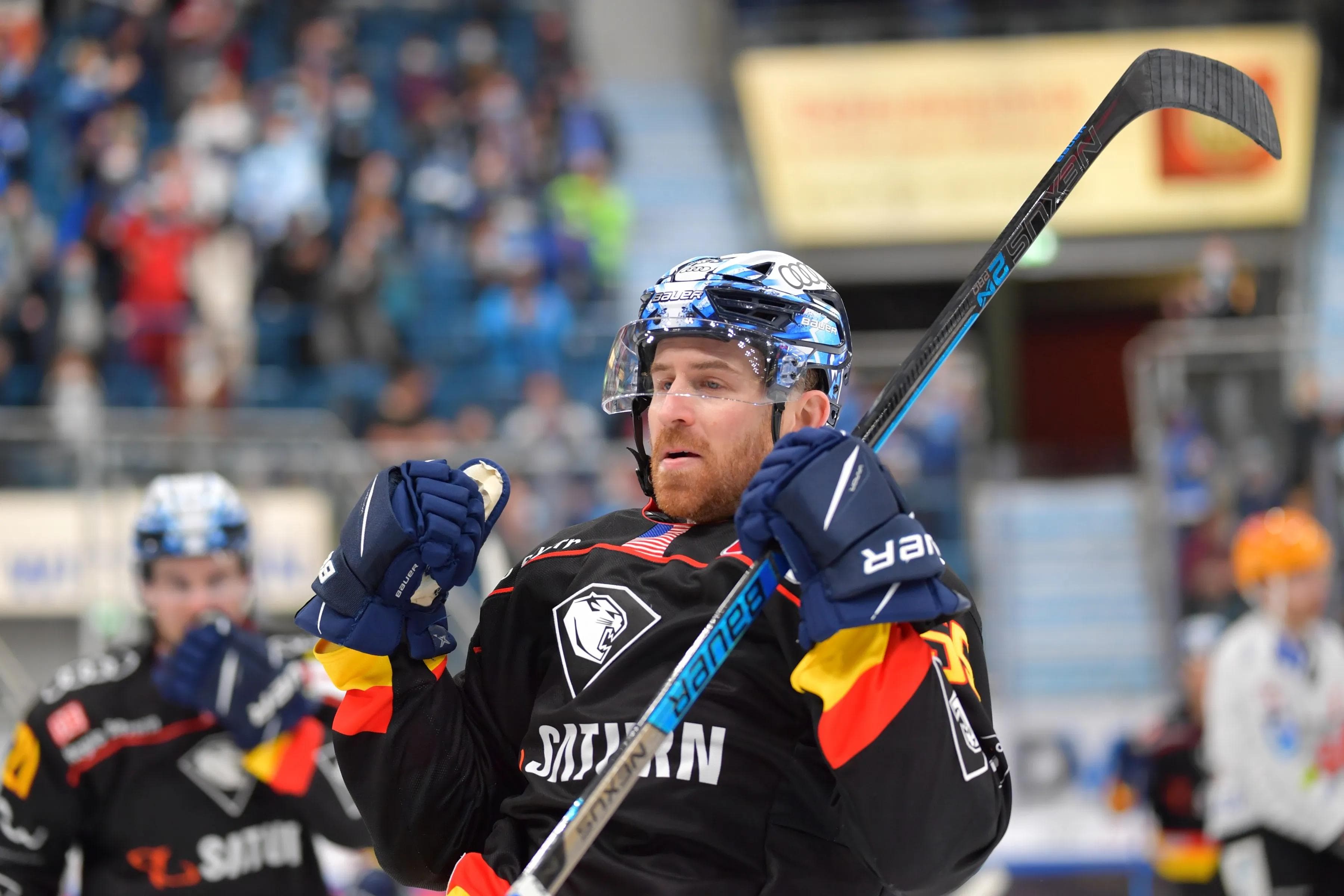 Erleichterung bei den Panther. Der dritte Heimsieg im dritten Heimspiel der Saison.
Foto: Johannes Traub/JT-Presse.de