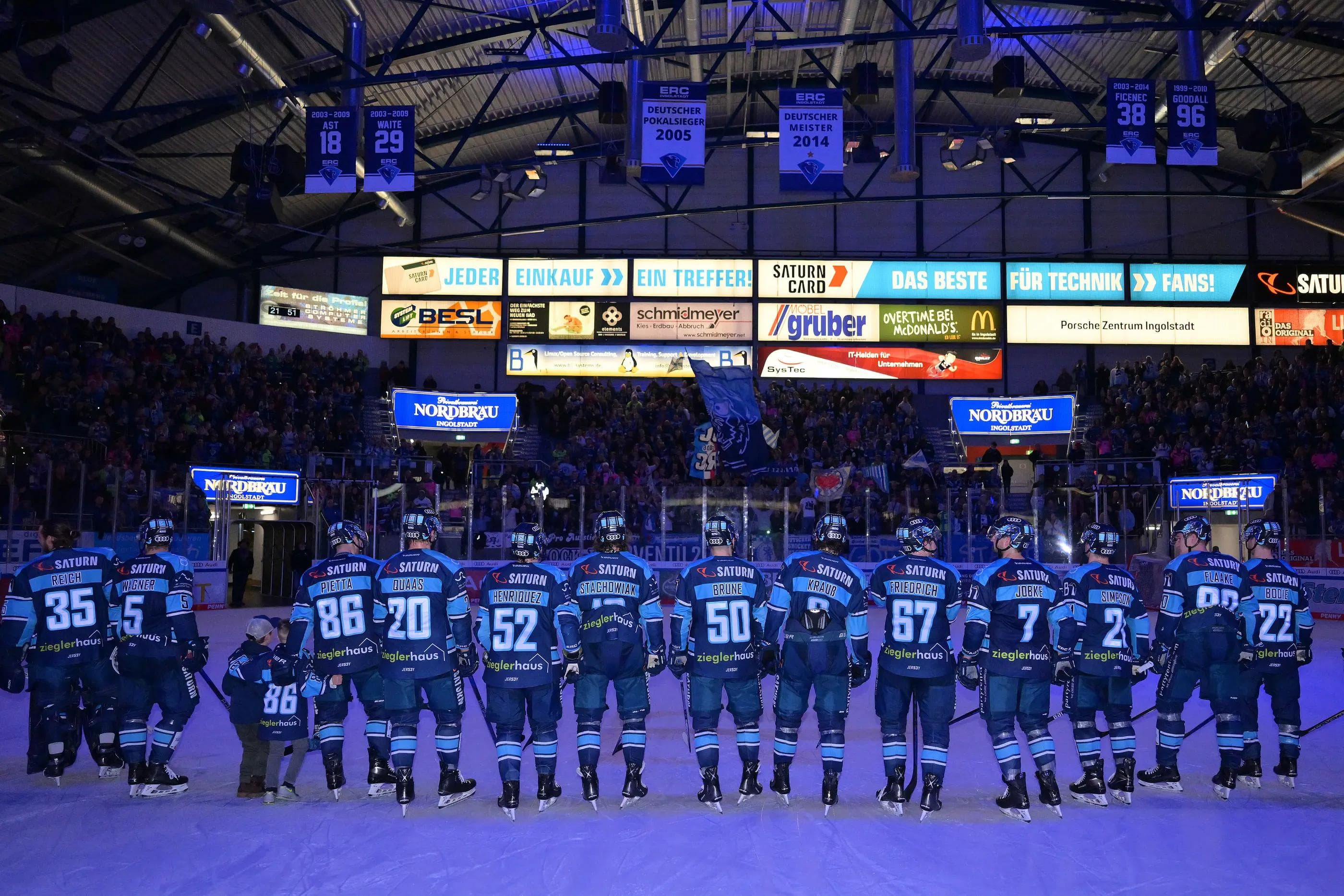 Gemeinsam eine starke Hauptrunde erlebt.
Jetzt mit voller Power in die Playoffs.
Foto: Jophannes Traub/JT-Presse.de