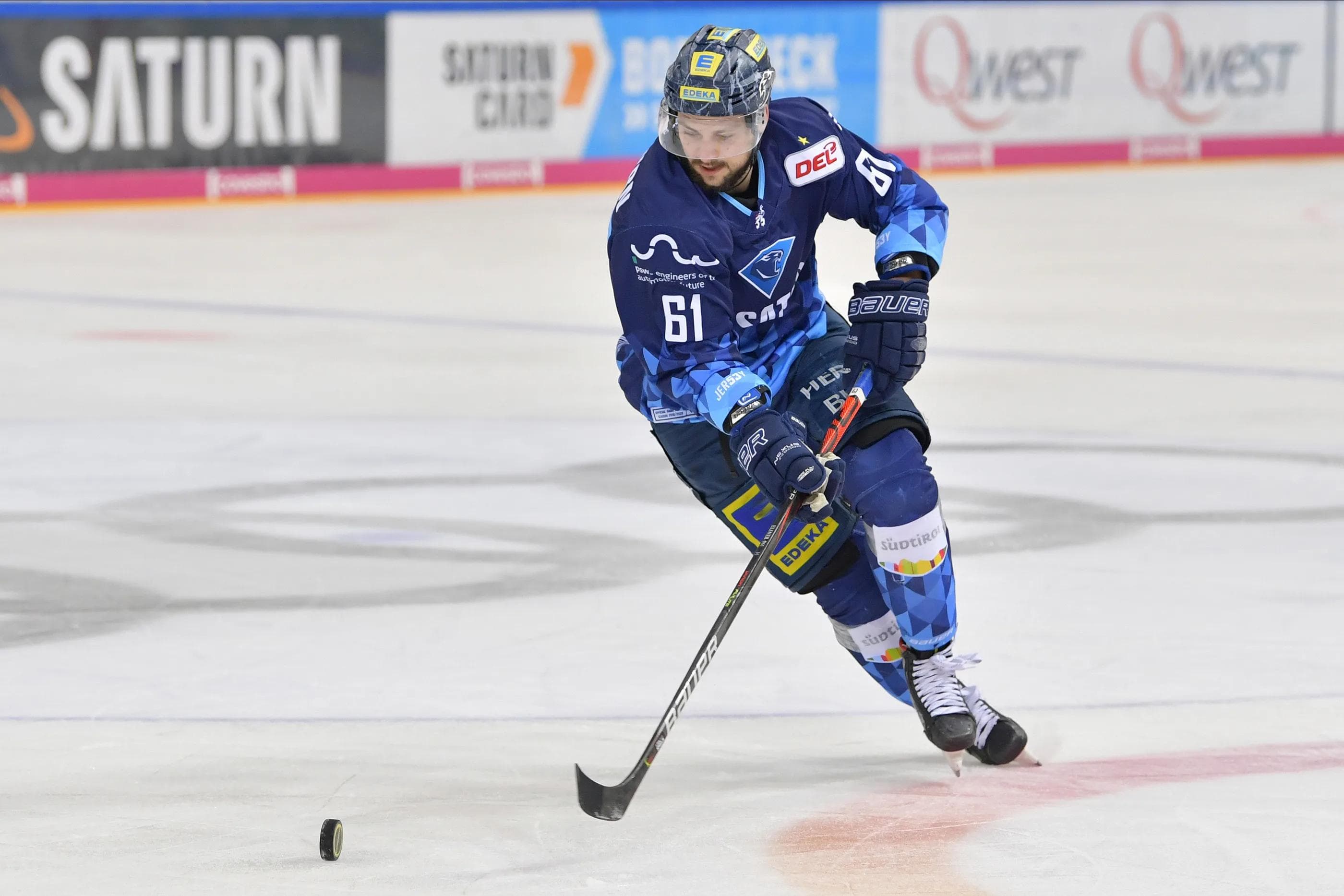 David Elsner hat sich in Ingolstadt zu einem wertvollen Spieler entwickelt. Der Power Forward wird auch weiterhin im ERC-Trikot auflaufen.
Foto: Johannes TRAUB / JT-Presse.de