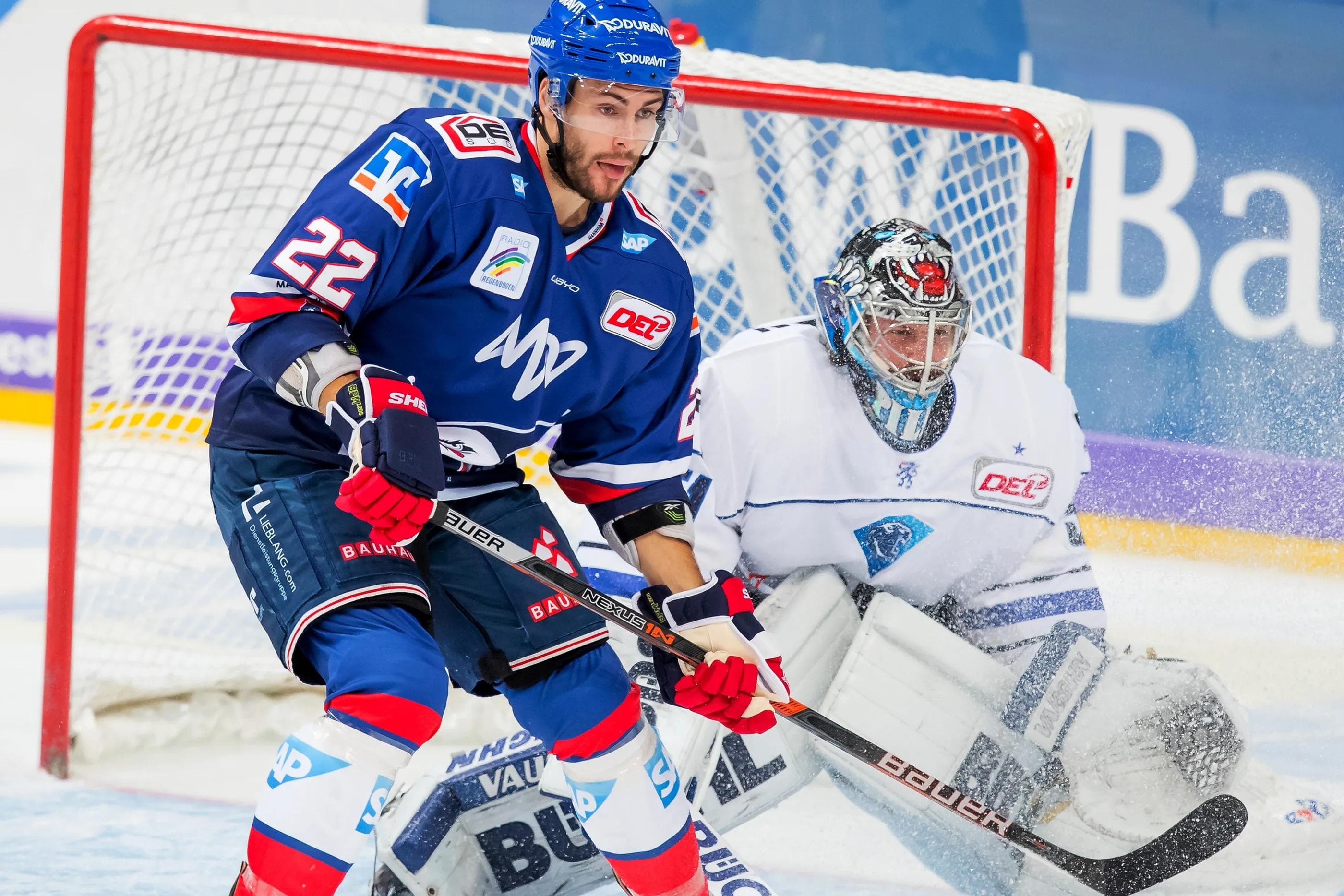 Bild aus dem Hinspiel: Matthias Plachta (Mannheim) gegen Timo Pielmeier. Foto: Sörli Binder