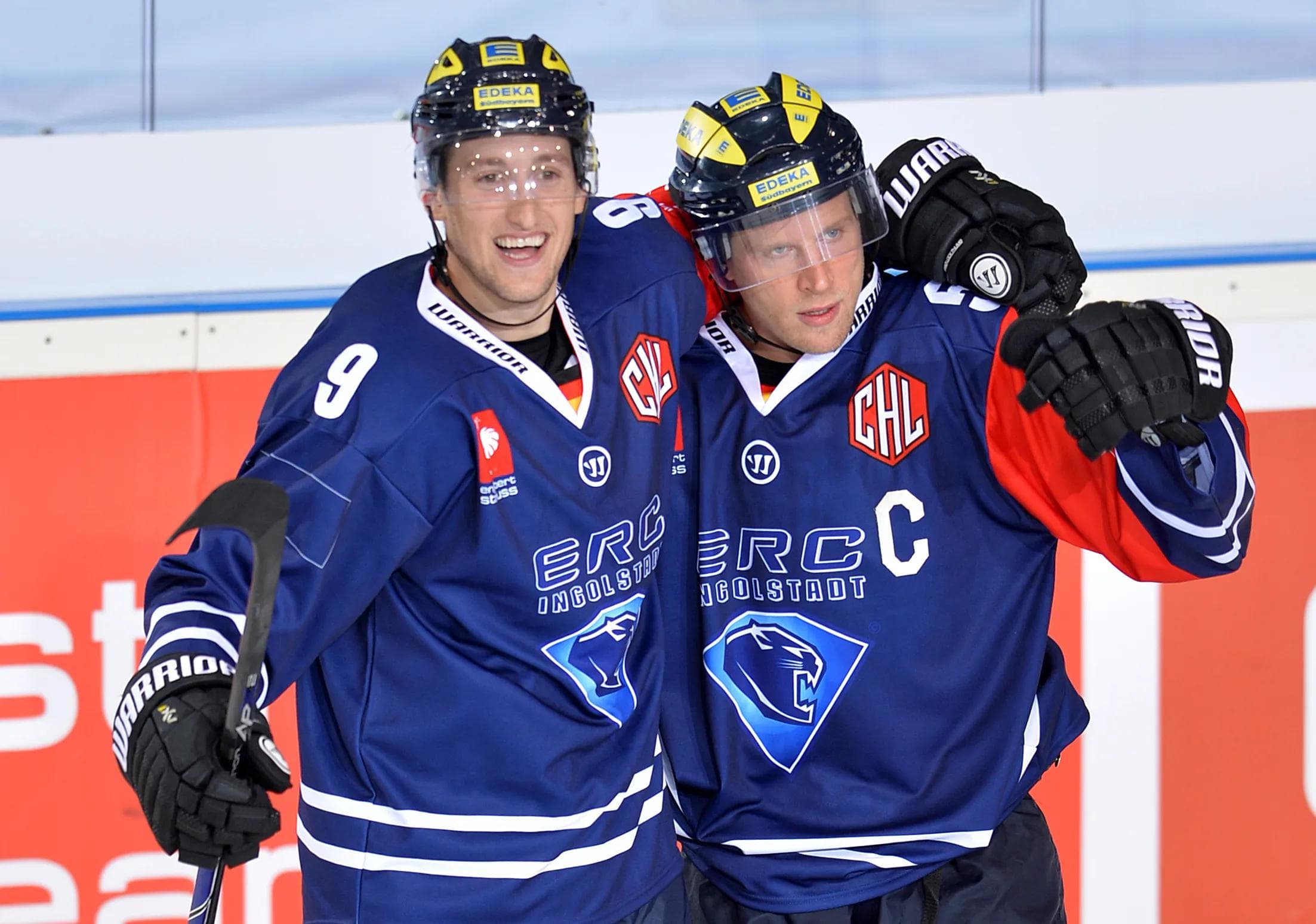 Brandon Buck (links), Patrick Köppchen und ihren Panthern erwarten in der Champions Hockey League attraktive Gegner. Foto: City Press