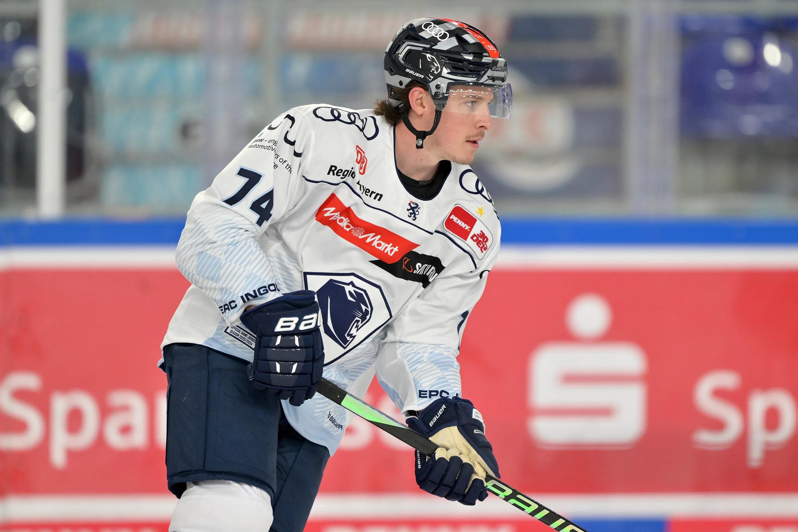 Muss in den kommenden vier Partien zuschauen: Travis St. Denis.
Foto: Johannes Traub/JT-Presse.de