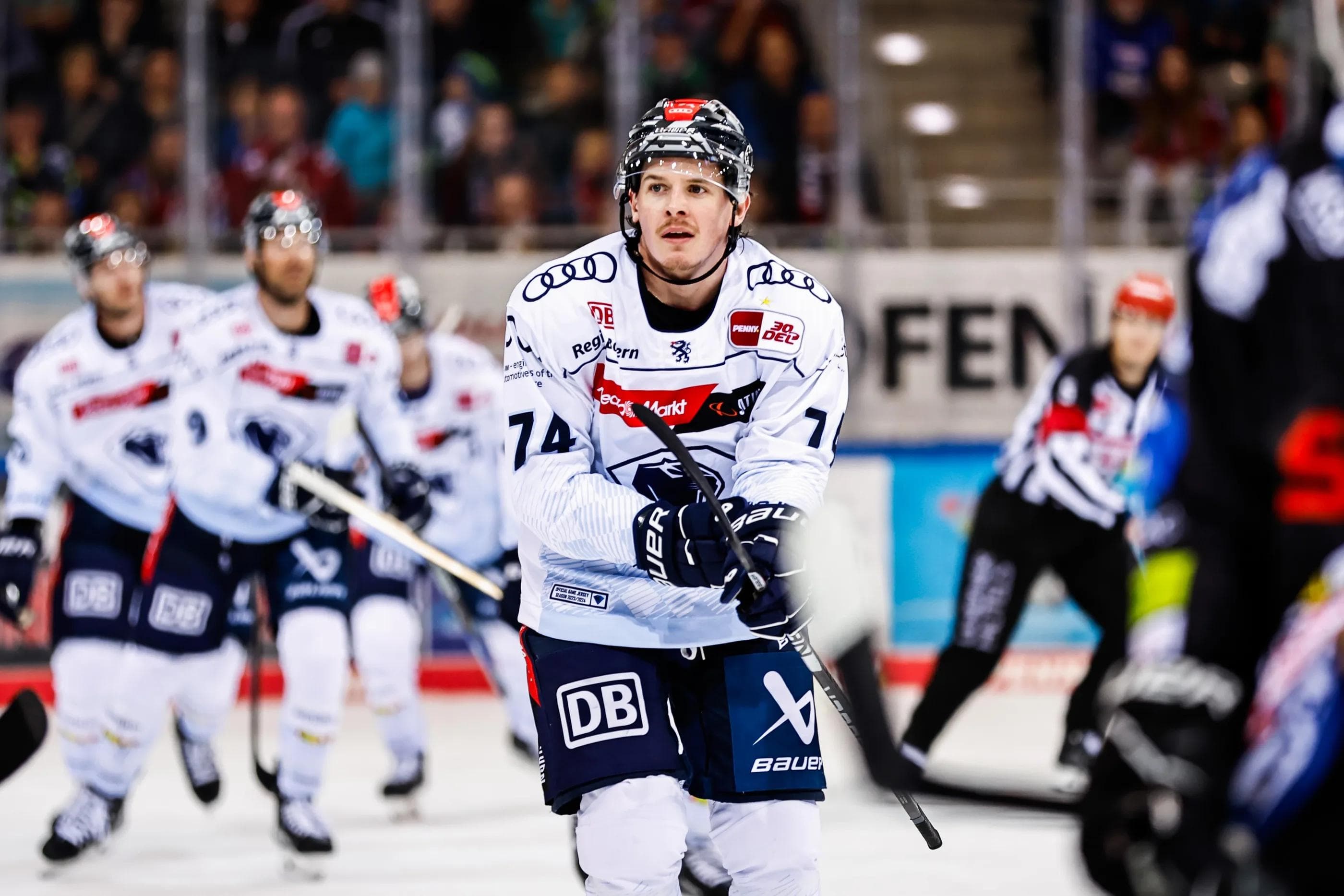Travis St. Denis und die Panther sind heute in Straubing gefordert.
Foto: DEL-Photosharing