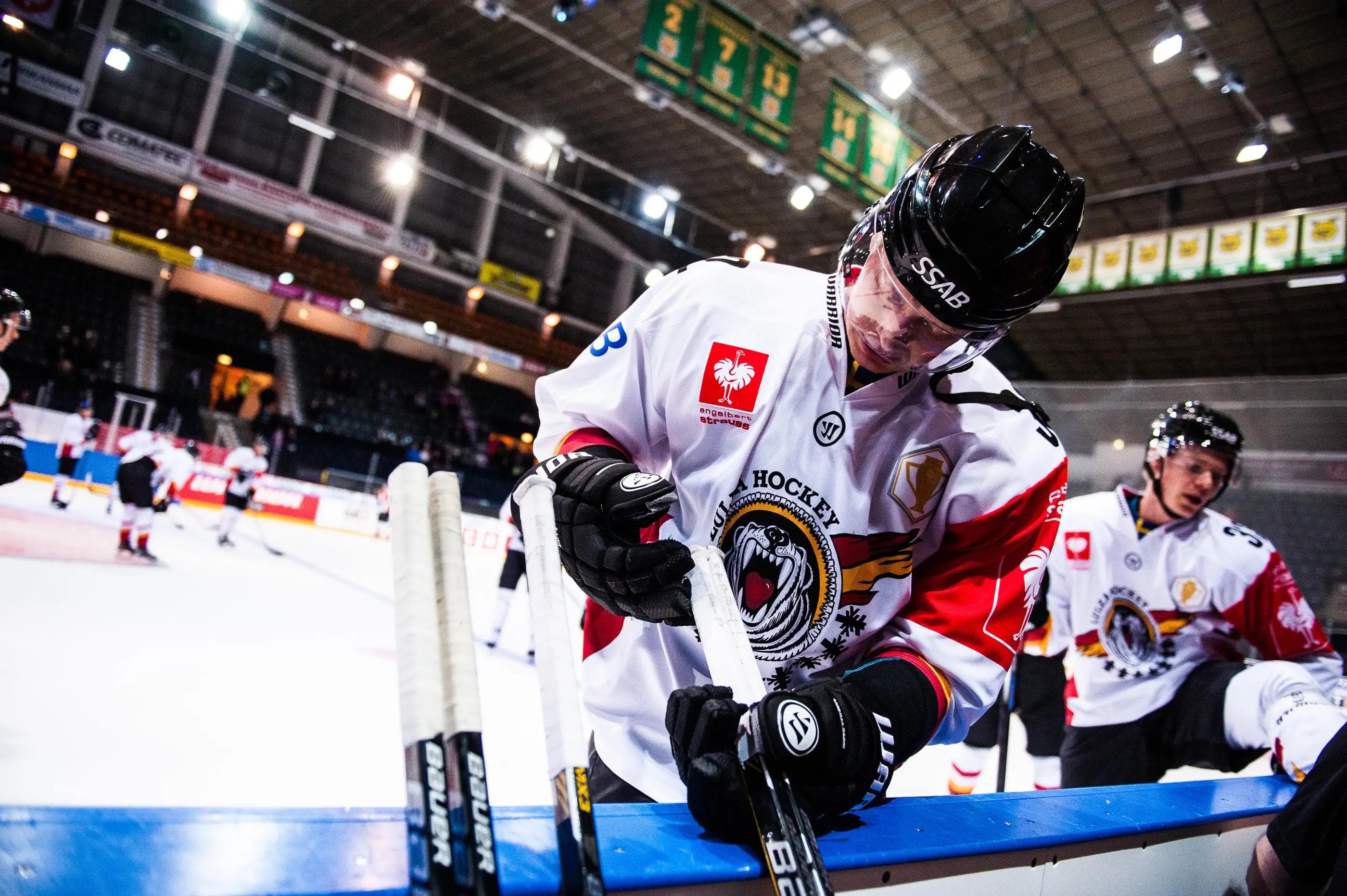 Druck für den Titelverteidiger: Lennart Petrell und Luleå müssen gegen Tampere einen Rückstand drehen. Foto: Tappara Tampere/Champions Hockey League via Getty Images
